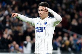 Roony Bardghji en acción con el FC Copenhague